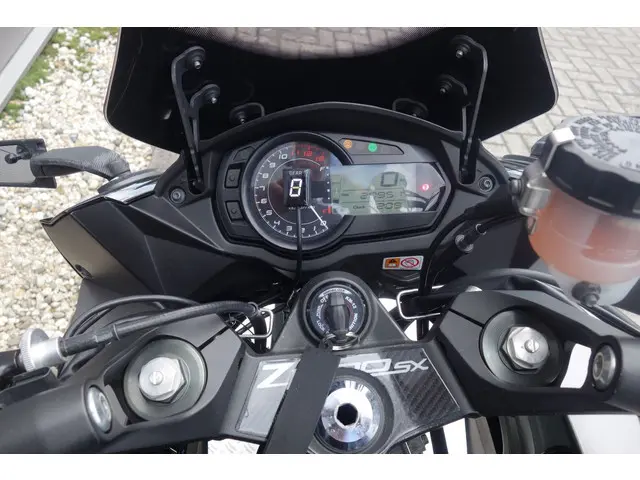 Kawasaki Z1000 SX ABS 2014 Benzine 14