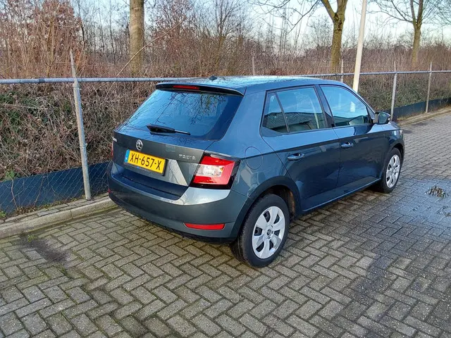 Škoda Fabia 1.0 Active 2019 Benzine 2