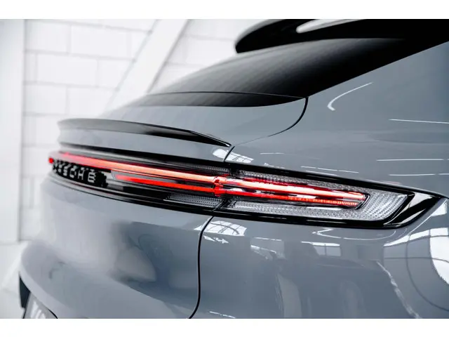 Porsche Cayenne Coupé E-Hybrid 2023 Hybride Benzine 6