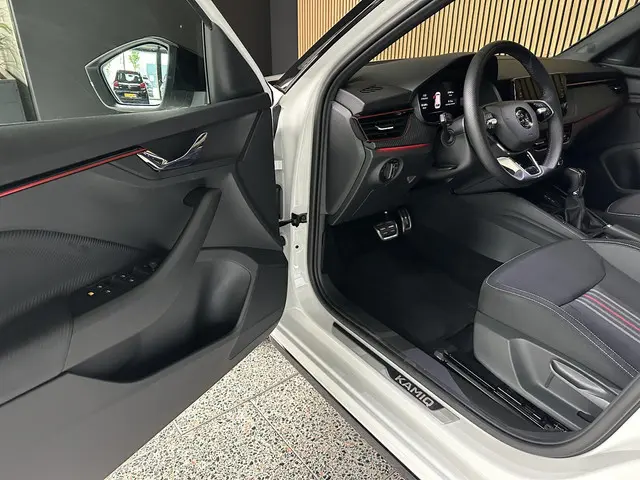 Škoda Kamiq 1.0 TSI Monte Carlo 2024 Benzine 7