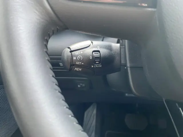 Citroën C3 Aircross 1.2 PureTech C-Series 2023 Benzine 21