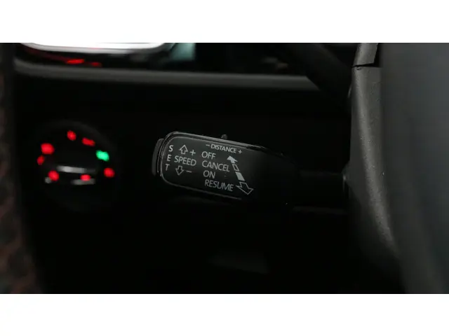 SEAT Leon ST 1.4 EcoTSI 150pk FR DSG 2017 Benzine 24