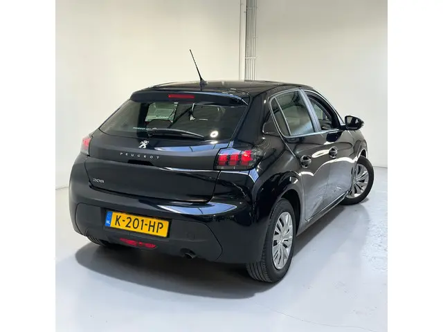 Peugeot 208 1.2 PureTech Like 1e eigenaar 2021 Benzine 6