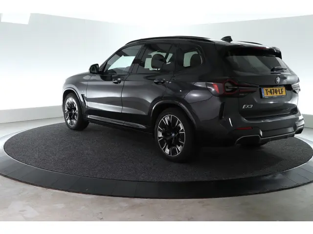 BMW iX3 M-Sport High Executive 80 kWh 2022 Elektrisch 15