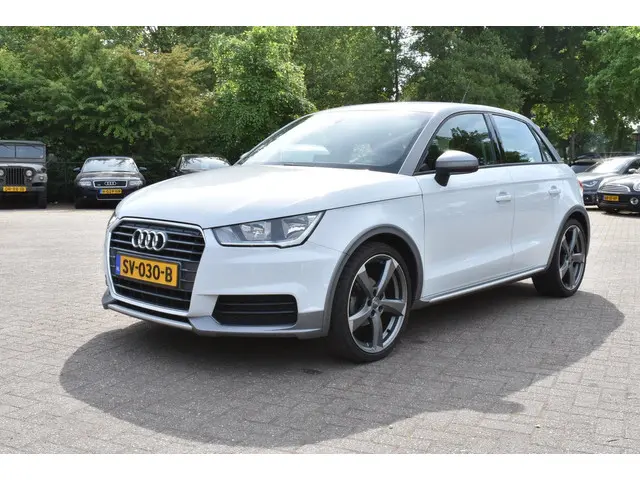 Audi A1 Sportback 1.0 TFSI Active 2018 Benzine