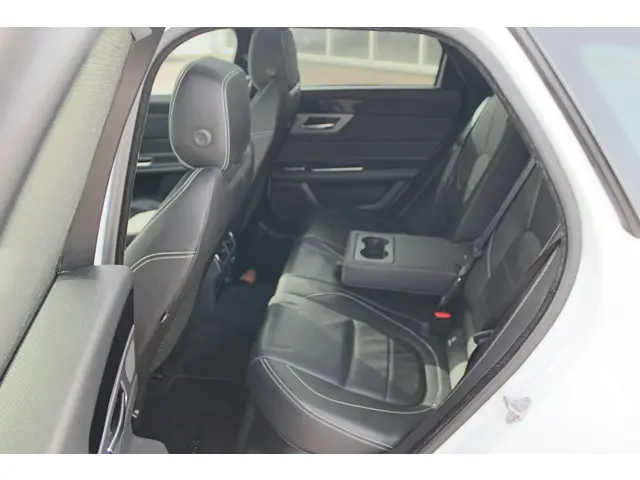 Jaguar XF Sportbrake 2.0d R-Sport 2017 Diesel 18