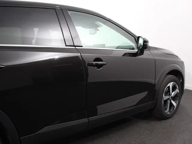 Nissan QASHQAI 1.3 MHEV Xtronic N-Connecta 2024 Benzine 31