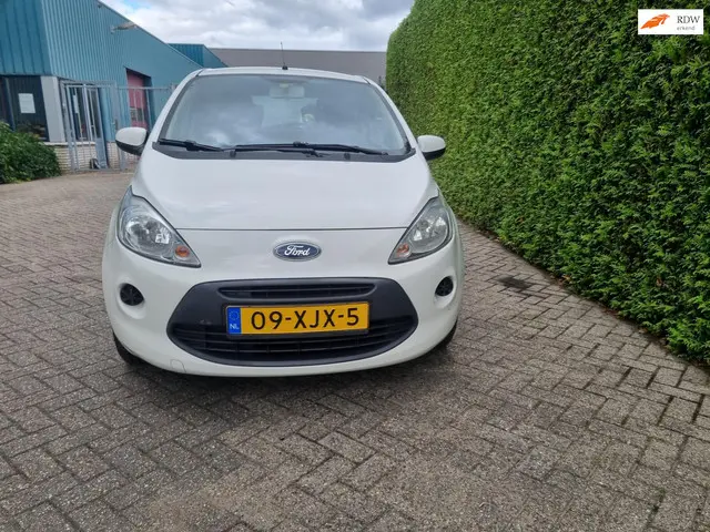 Ford Ka 1.2 Cool & Sound start/stop 2012 Benzine
