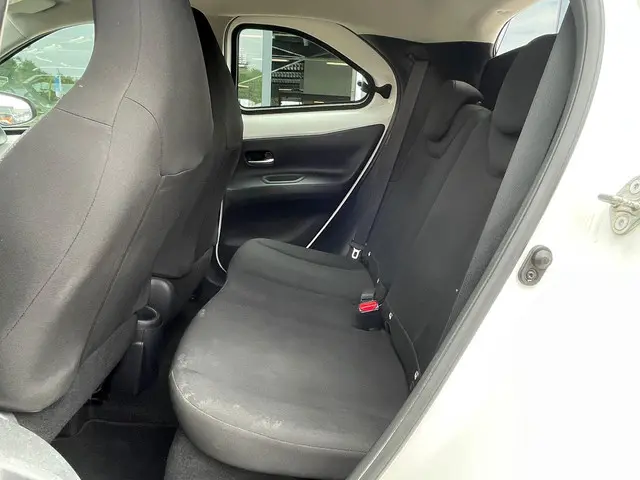 Toyota Aygo X 1.0 VVT-i MT Business 2023 Benzine 8
