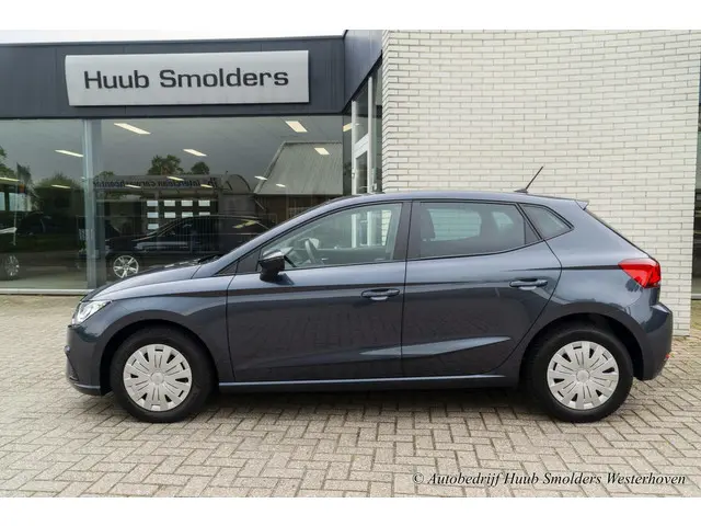 SEAT Ibiza 1.0 TSI Style Business Intense 2019 Benzine 12
