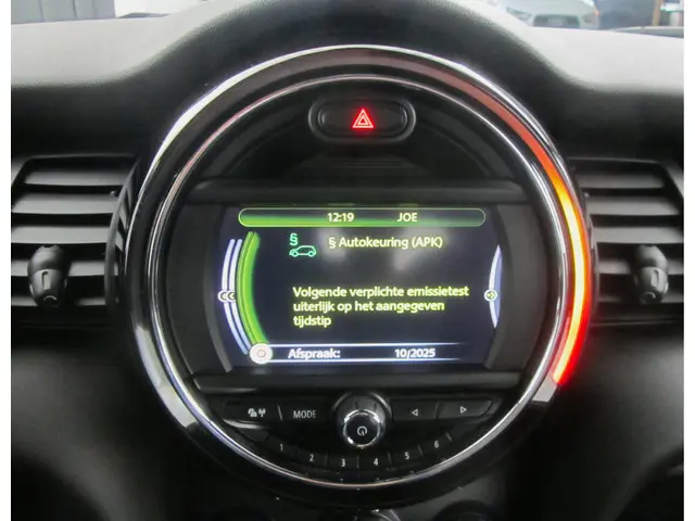 MINI Cooper Mini 1.5 Automaat Chili 2016 Benzine 50