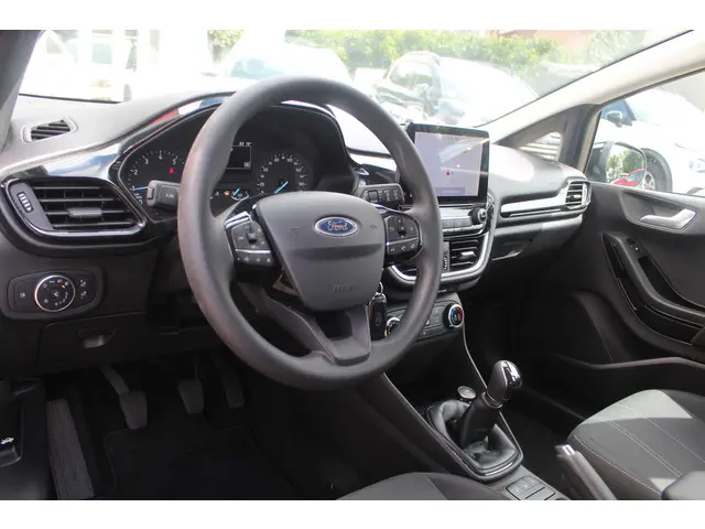 Ford Fiesta 1.1 Trend//Navi//Airco//5drs//37.327km!! 2019 Benzine 10