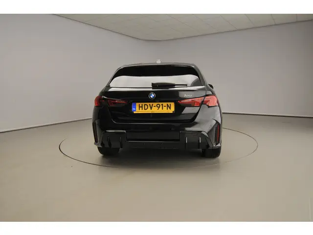 BMW 1 Serie 120 2025 Benzine 3