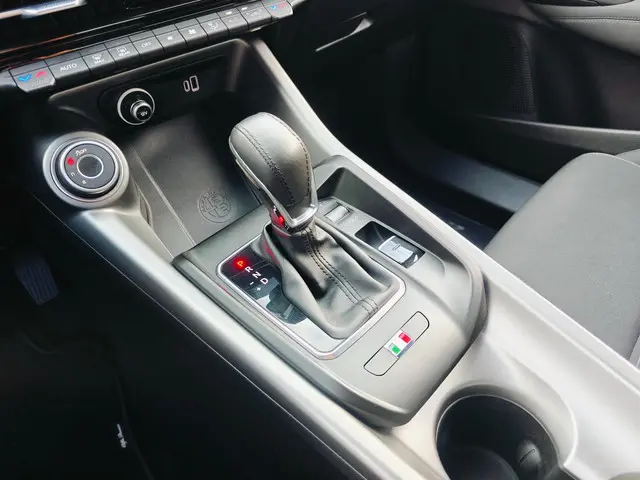 Alfa Romeo Tonale 1.5T Hybrid Super 2023 Hybride Benzine 16