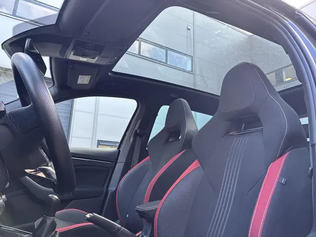 Škoda Kamiq 1.0 TSI 110pk Monte Carlo 2022 Benzine 12