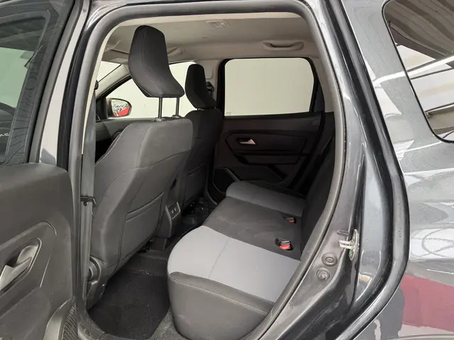 Dacia Duster 1.0 TCe 100 ECO-G Extreme 2023 Benzine 9