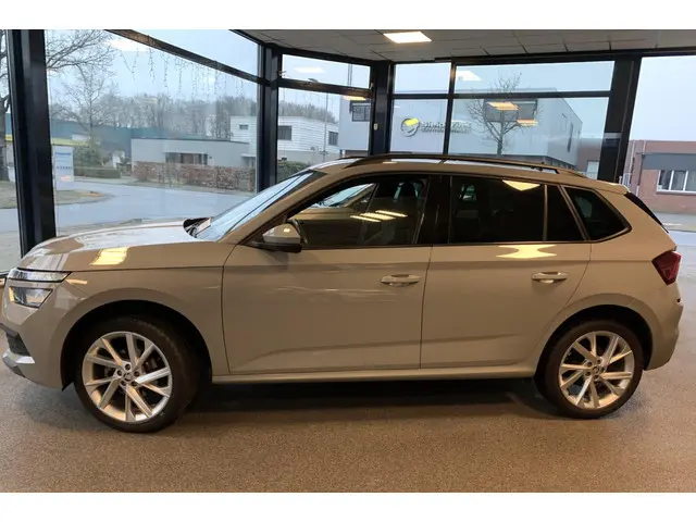 Škoda Kamiq 1.0 TSI Sport Business 2020 Benzine 2