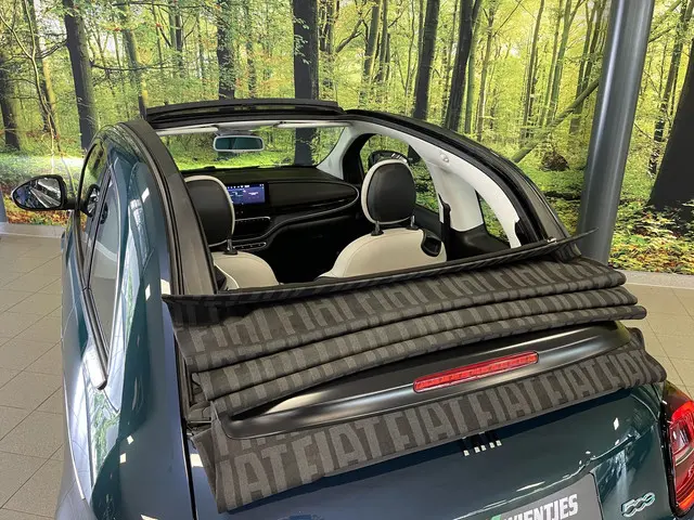 Fiat 500 La Prima 42 kWh Cabrio 2021 Elektrisch 9