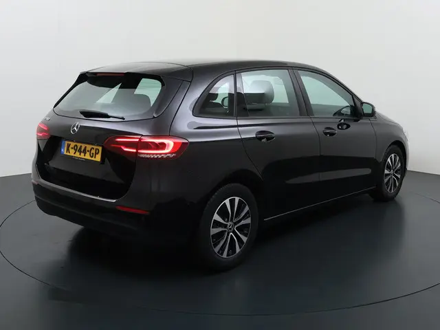 Mercedes-Benz B-Klasse 2