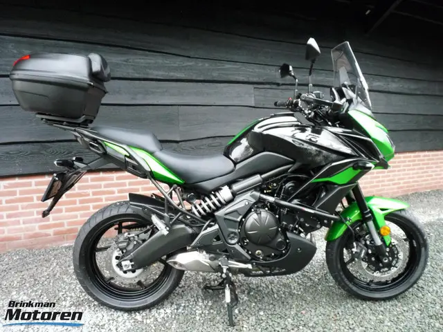 Kawasaki Versys 650 ABS 2022 Benzine 4