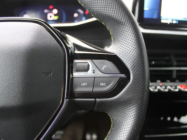 Peugeot e-208 EV GT Pack 50 kWh 2022 Elektrisch 18