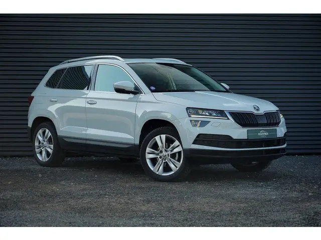 Škoda Karoq 1.5 TSI ACT Style Business 2019 Benzine 12