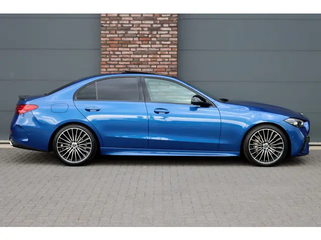 Mercedes-Benz C-Klasse 180 AMG Line Aut9 | 2022 Benzine 11