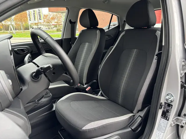 Hyundai i10 1.0 Comfort Smart 2024 Benzine 9