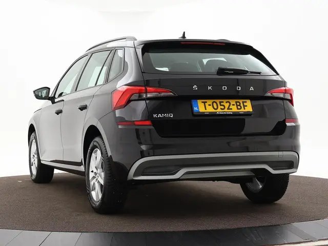 Škoda Kamiq 1.0 Tsi 110pk Ambition 2023 Benzine 8