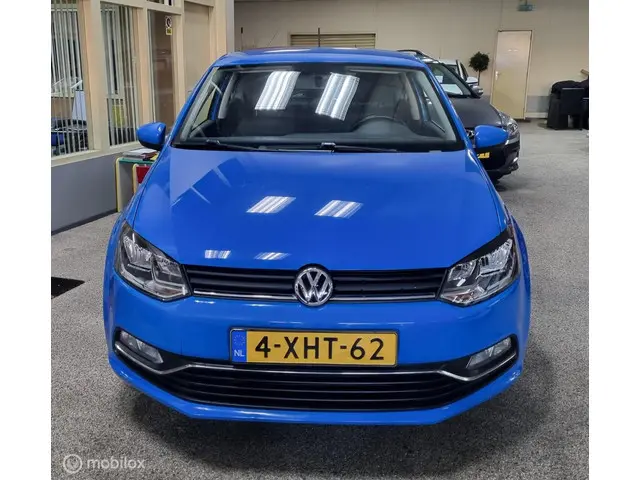 Volkswagen Polo 2