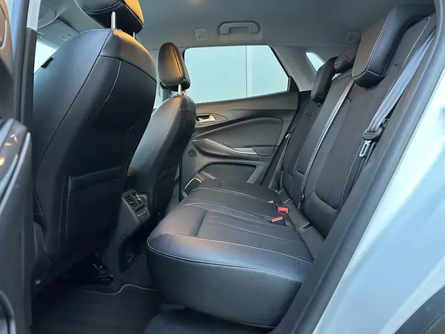 Opel Grandland X 1.6 Turbo Ultimate 2019 Benzine 11