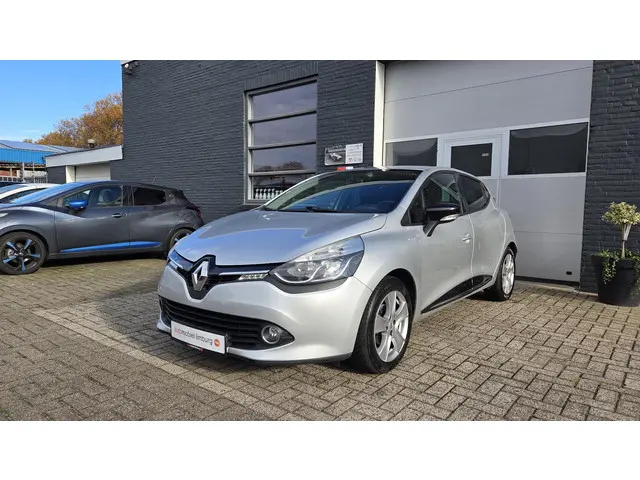 Renault Clio 0.9 TCe Eco2 Expression 2016 Benzine 10