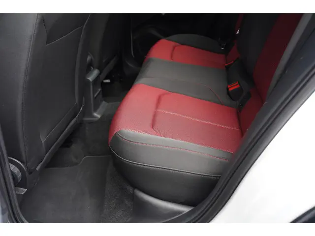 Audi Q2 35 TFSI epic 2020 Benzine 47
