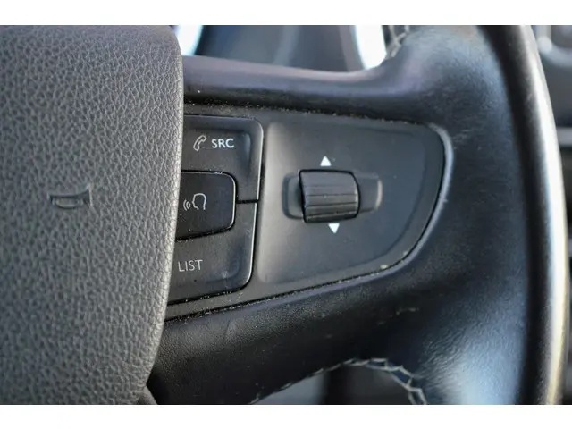 Opel Vivaro-e L2H1 Innovation 75 kWh 2021 Elektrisch 18