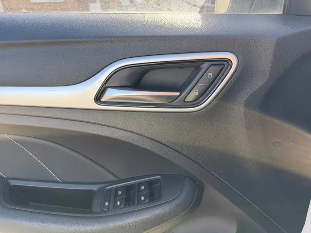 MG ZS EV MG Luxury 45 kWh Aut- 2021 Elektrisch 14