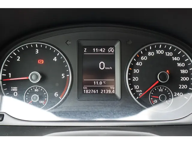 Volkswagen Caddy 2.0 TDI L1H1 BMT Trendline 2019 Diesel 23
