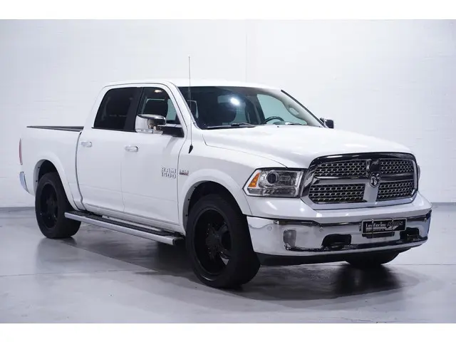Dodge Ram 1500 5.7 V8 4x4 Crew Cab 5'7 Rebel 2019 Benzine 2