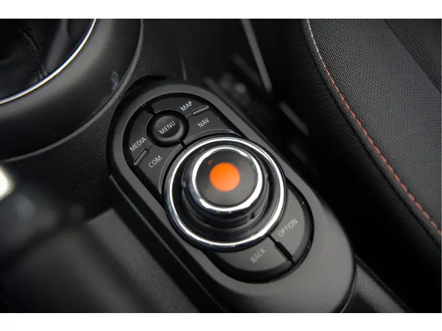 MINI Cooper Cabrio Mini 1.5 Chili 2018 Benzine 49