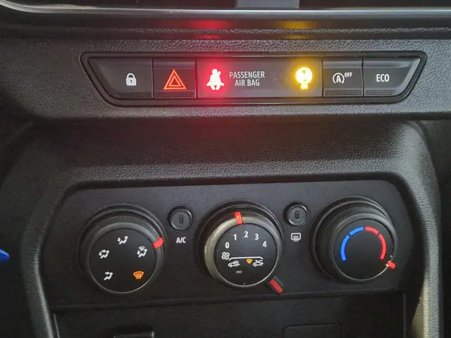 Dacia Sandero Stepway 1.0 TCe 90 Comfort 2023 Benzine 10