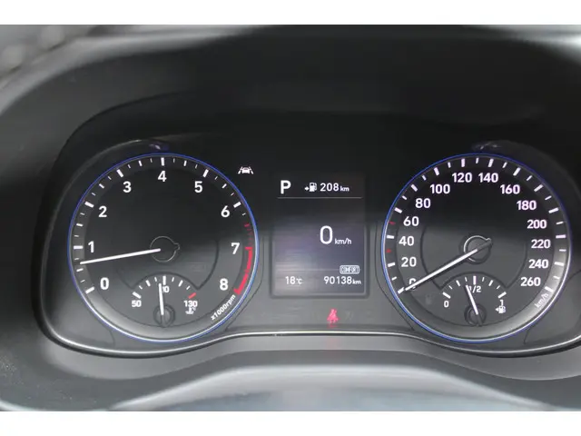 Hyundai Kona 1.6 T-GDI Essence 2018 Benzine 17
