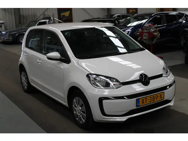 Volkswagen up! 1.0 BMT 2019 Benzine 2