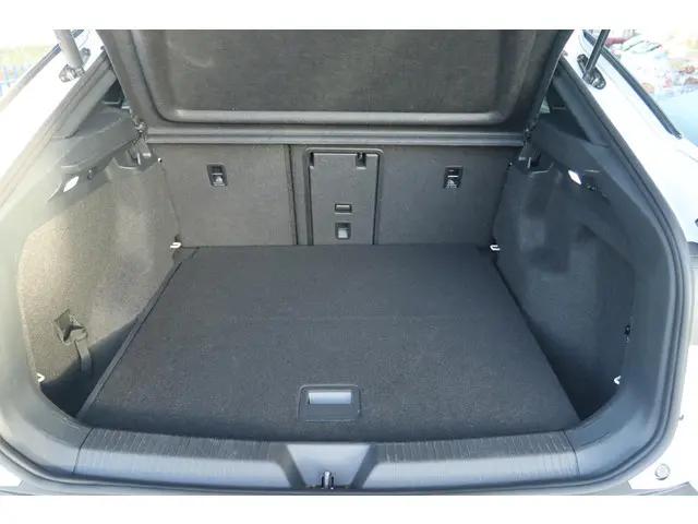 Volkswagen ID.5 PRO 77KWH 2022 Elektrisch 15