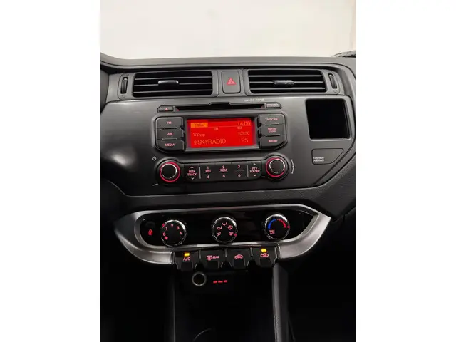 Kia Rio 1.2 CVVT Plus Pack 2013 Benzine 15