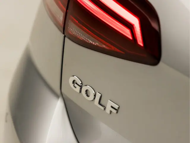 Volkswagen Golf 1.0 TSI Sportline 2019 Benzine 25