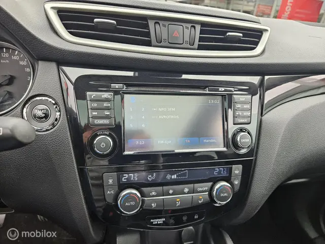 Nissan QASHQAI 1.2 Tekna 2014 Benzine 19