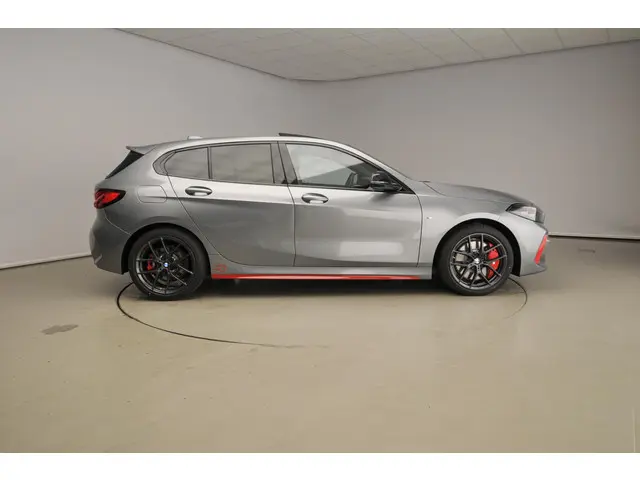 BMW 1 Serie 5-deurs 128ti 2024 Benzine 4