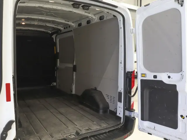 Ford Transit 310 105PK L3H2 Trend 2022 Diesel 7