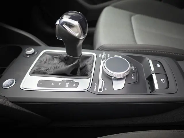 Audi Q2 35 TFSI/150PK S Line 2022 Benzine 14