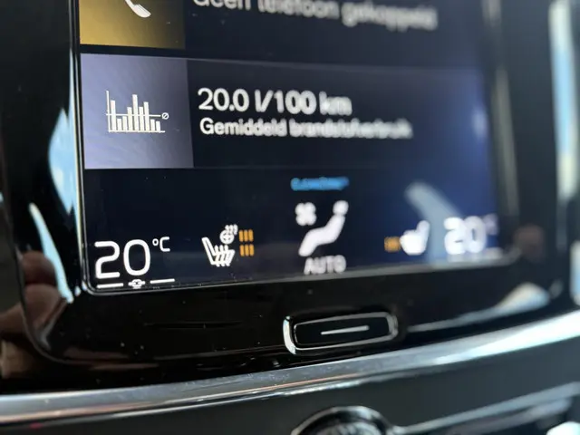 Volvo V90 2.0 T5 Momentum 2018 Benzine 11