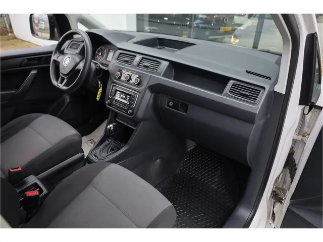 Volkswagen Caddy 2.0 TDI L2H1 DSG Maxi 2019 Diesel 17